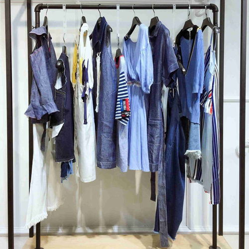 從當當網(wǎng)民族風棉衣到棉麻裙 2020年女裝休閑時尚的多元呈現(xiàn)